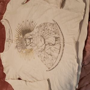 Magnolia Pearl , T shirt , one size on both listings , color moonlight